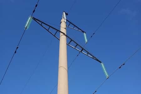«Россети ФСК ЕЭС» заменила свыше 2 тыс. изоляторов на ЛЭП для надежности энергоснабжения железнодорожных объектов в Кировской области