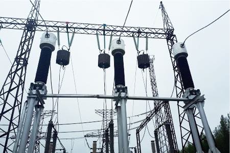 «Россети ФСК ЕЭС» расширит подстанцию 220 кВ «Мираж» для выдачи 29 МВт дополнительной мощности «Самотлорнефтегазу»