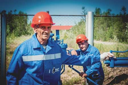 Сахатранснефтегаз: летом объекты газоснабжения готовим к отопительному сезону