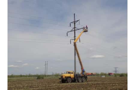 Саратовские распределительные сети» ведут ремонт воздушной линии электропередачи 110 кВ в Пугачевском районе