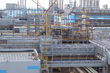 «Нижнекамскнефтехим» планомерно реализует проект по строительству нового производства каучука ДССК
