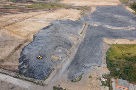 Новосибирская ТЭЦ-2 отгружает золошлаковые материалы для участка под строительство