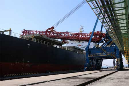 Первое судно с Третьей очереди АО «Восточный Порт» доставит высококачественный российский уголь в Индию