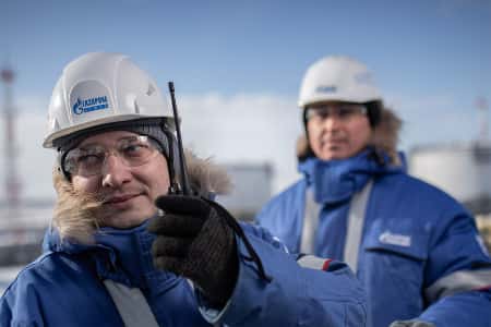 «Газпром нефть» и группа НЛМК будут совместно развивать низкоуглеродную энергетику