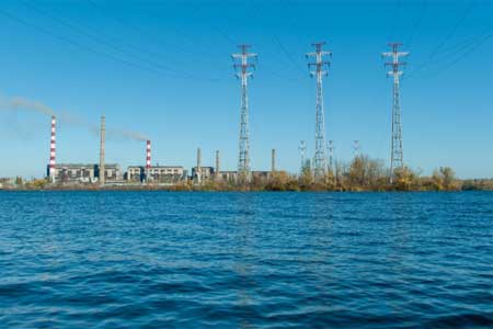 Приднепровская ТЭС устанавливает новый электрофильтр на энергоблоке №10