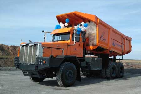 Первый российский карьерный «60-тонник» ТОНАР-7501 проходит ресурсные испытания в Кузбассе