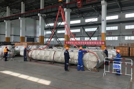 Первые элементы систем безопасности здания реактора блока №7 Тяньваньской АЭС доставлены в Китай