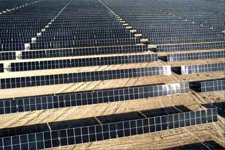 Солнечные фотоэлектростанции в Навоийской и Самаркандской областях за четыре месяца выработали 159 млн 564 тыс. кВт⋅ч электроэнергии