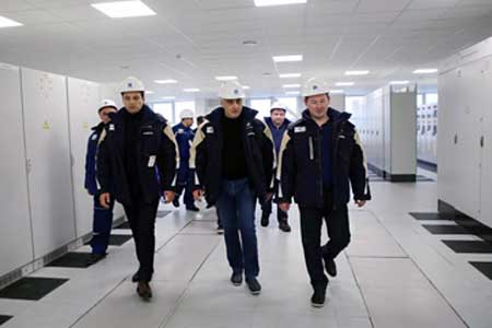 Глава «Россетей» Павел Ливинский проинспектировал завершение строительства новых объектов электросетевой инфраструктуры на Тамани