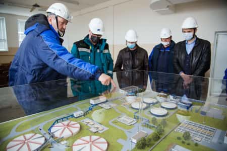 Представители «Тольяттикаучук» посетили биологические очистные сооружения ПАО «Нижнекамскнефтехим»
