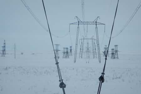 «Россети ФСК ЕЭС» провела плавку гололеда на линиях электропередачи Южного Урала