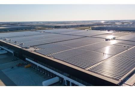 Крупнейшая в мире кровельная солнечная электростанция введена в строй в Нидерландах