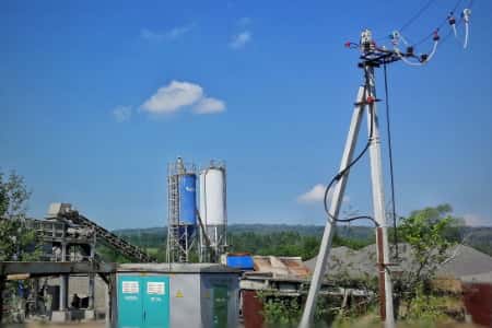 Энергетики филиала «Россети Урал» - «Челябэнерго» обеспечили электроснабжение асфальтобетонного завода в Симе