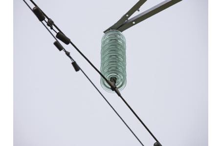 «Саратовские сети» заменили около тысячи изоляторов на линии электропередачи 110 кВ Горный - Ершов