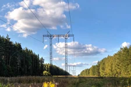 «Россети ФСК ЕЭС» установила новые изоляторы на ключевых линиях электропередачи Нижегородской области