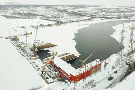 РусГидро ввело в эксплуатацию третий гидроагрегат Усть-Среднеканской ГЭС