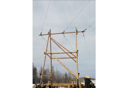 Энергетики завершили капитальный ремонт высоковольтной линии в вилюйской группе районов Якутии