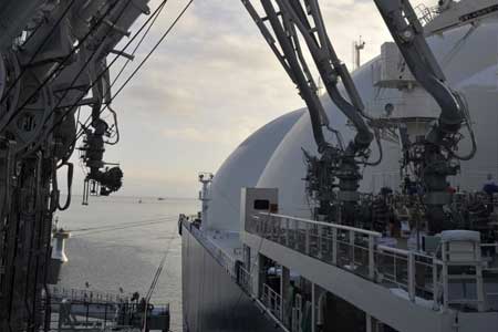 СПГ-танкер «Владимир Русанов» открыл навигацию по Северному морскому пути