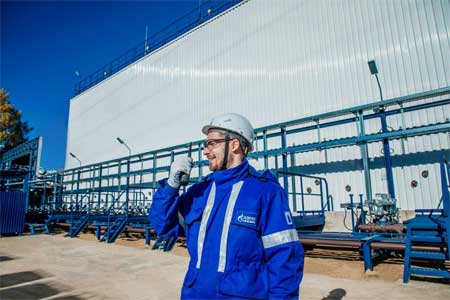 «Газпром нефть» построила первый в России прямоугольный резервуарный парк