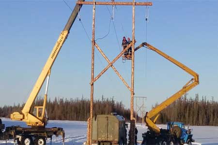 Выполнена половина работ по капитальному ремонту высоковольтной линии в вилюйской группе районов Якутии