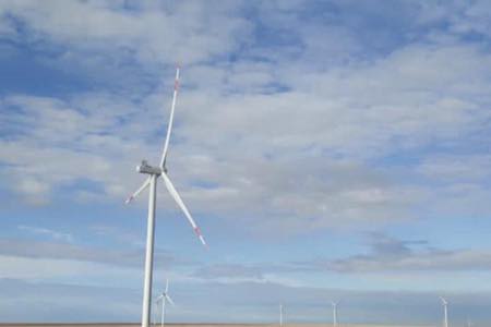 Фонд развития ветроэнергетики начал промышленную эксплуатацию ветроэлектростанций в Калмыкии и Ростовской области