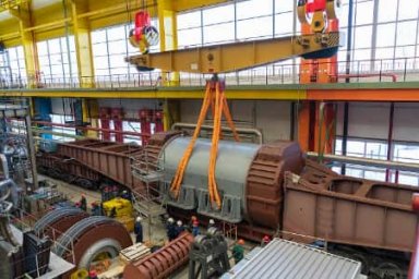На энергоблоке № 2 Калининской АЭС на штатное место установлен новый статор генератора