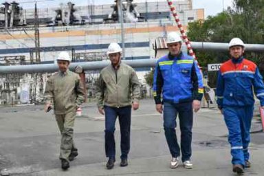 Руководители СГК проверили ход работ на станциях Сибири и Дальнего Востока