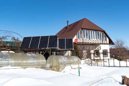 «Солнечные электростанции» на улице Солнечной: АО «Сетевая компания» поддерживает развитие объектов «зеленой энергетики» на территории РТ