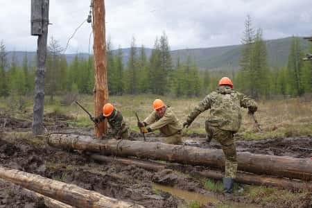 Специалисты Магаданэнерго в 2022 году капитально отремонтируют 410 километров ЛЭП