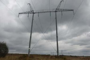 «Россети ФСК ЕЭС» оснастит линии электропередачи 220 кВ «Череповецкая – ГПП 11» опорами нового поколения