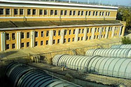 «Силовые машины» изготовили и поставили на строительную площадку Фархадской ГЭС направляющий аппарат и подшипник гидротурбины