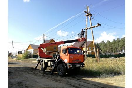 Энергетики ЦЭС ведут капитальный ремонт сетей в Якутске