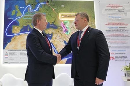 ПМЭФ-2022: Руководители КТК и Астраханской области провели рабочую встречу