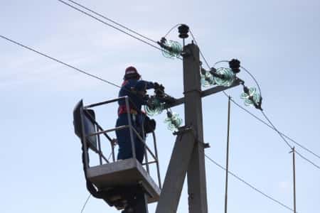 Оренбургские энергетики приступили к ремонтам электрических сетей в Орске