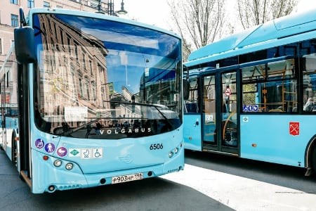 Государственная транспортная компания поставит в Петербург 227 автобусов на природном газе