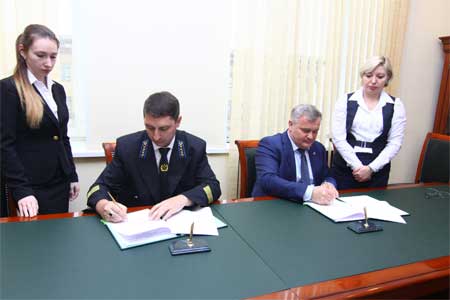 Коллегия обладминистрации Кемеровской области заключила соглашения о социально-экономическом сотрудничестве на 2019 год с тремя угольными компаниями