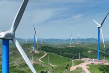 Китай ввел крупнейший ветропарк в своей истории