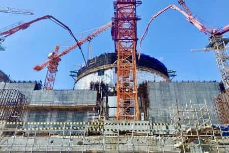 В здании реактора энергоблока №2 Курской АЭС-2 началось бетонирование третьего яруса внутренней защитной оболочки