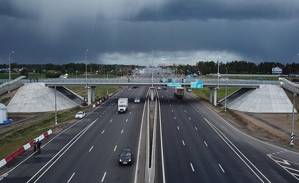 На трассе М-10 «Россия» установят искусственное электроосвещение