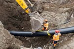 Красноярский водоканал построил новый водопровод для многоэтажек у озера-парка «Октябрьский»