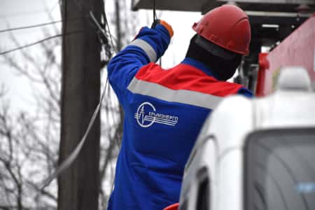 ГУП РК «Крымэнерго» провело капитальный ремонт и техобслуживание более тысячи километров линий электропередачи и 1088 подстанций