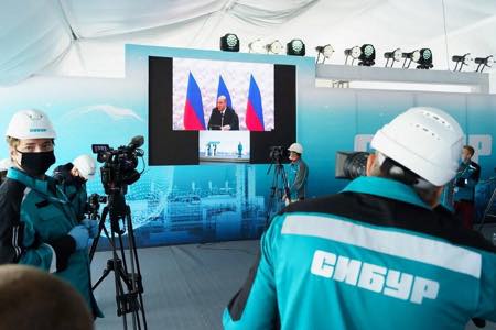 Председатель Правительства России дал старт реализации проекта Амурского газохимического комплекса СИБУРа