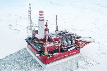 «Газпром нефть» добыла на Приразломном месторождении 10-миллионную тонну нефти