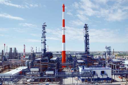 Орский НПЗ в марте 2018 г увеличил объем переработки нефти на 18,4%