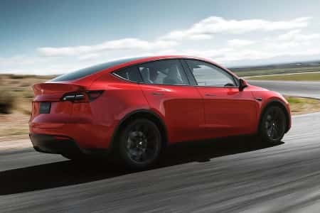 Tesla заказала у CATL литий-железо-фосфатные аккумуляторы на 45 ГВт*ч