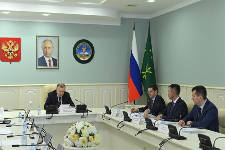 Глава Адыгеи и руководство компании «Россети Кубань» обсудили этапы модернизации электросетевого комплекса республики