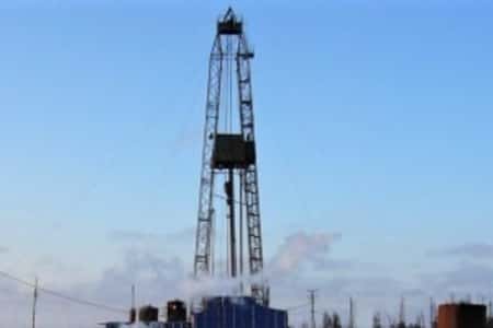 На Западно-Асомкинском месторождении построят трубопроводы для доставки на переработку попутного нефтяного газа