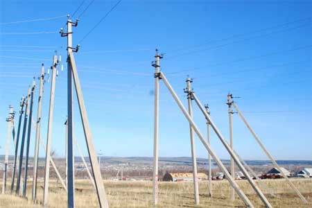 Саратовские энергетики реконструируют линию электропередачи с целью снижения потерь