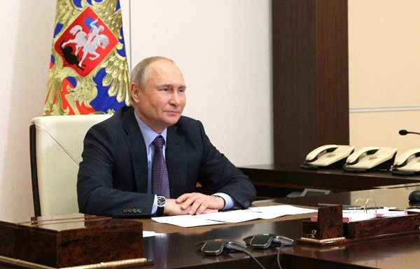 Владимир Путин дал старт работе первой технологической линии Амурского ГПЗ