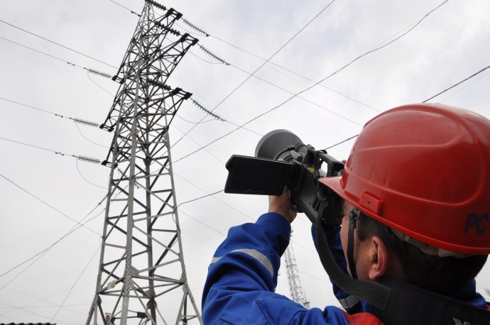 Энергетики «Ульяновских РС» проводят диагностические обследования электрооборудования